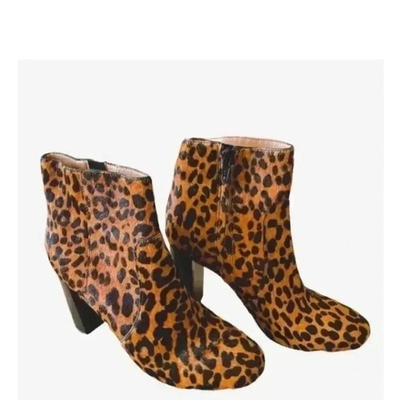 Banana Republic Cheetah Printed Haircalf Block Heel Haircalf Leather Boots 6.5M - Picture 6 of 7